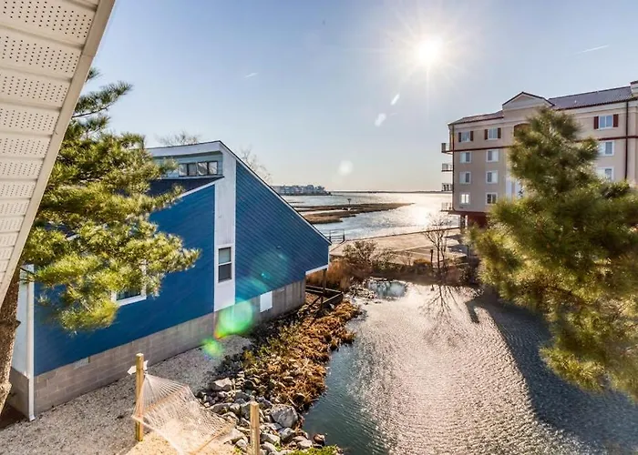 Apartment La Vista Bay-112 - 75th St -upper -d *